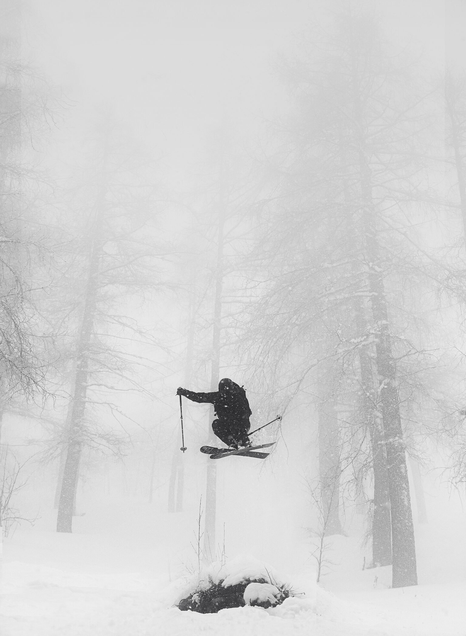 a person skiing in the air