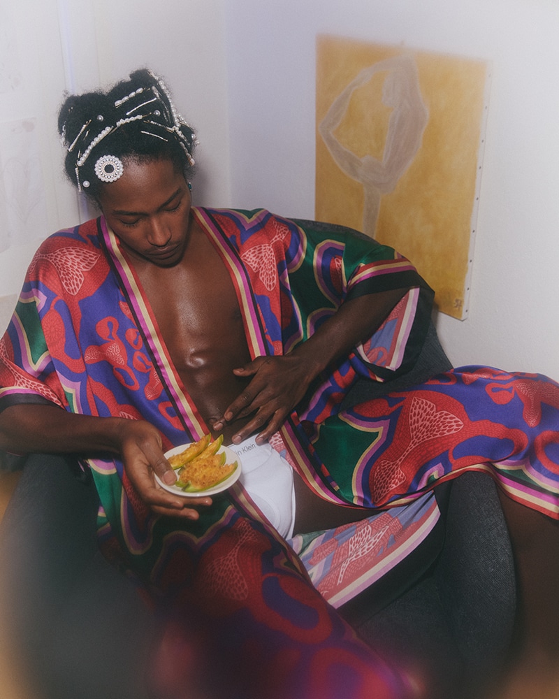 Fucking Young, Mr Hendrix Dosent live here anymore