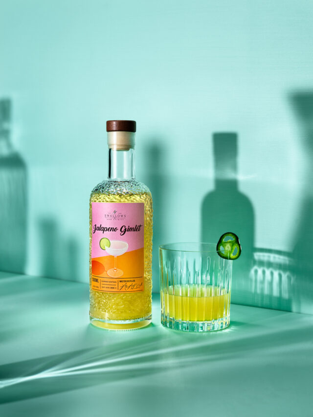 Photographer PELLE LUNDBERG for Swallows & spirits