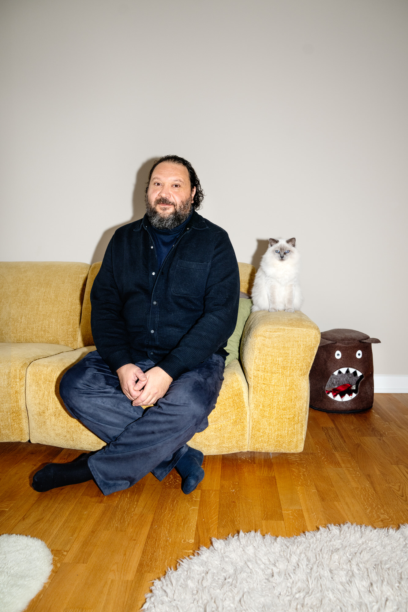 Goran Kapetanovic fotad för Scen & Film