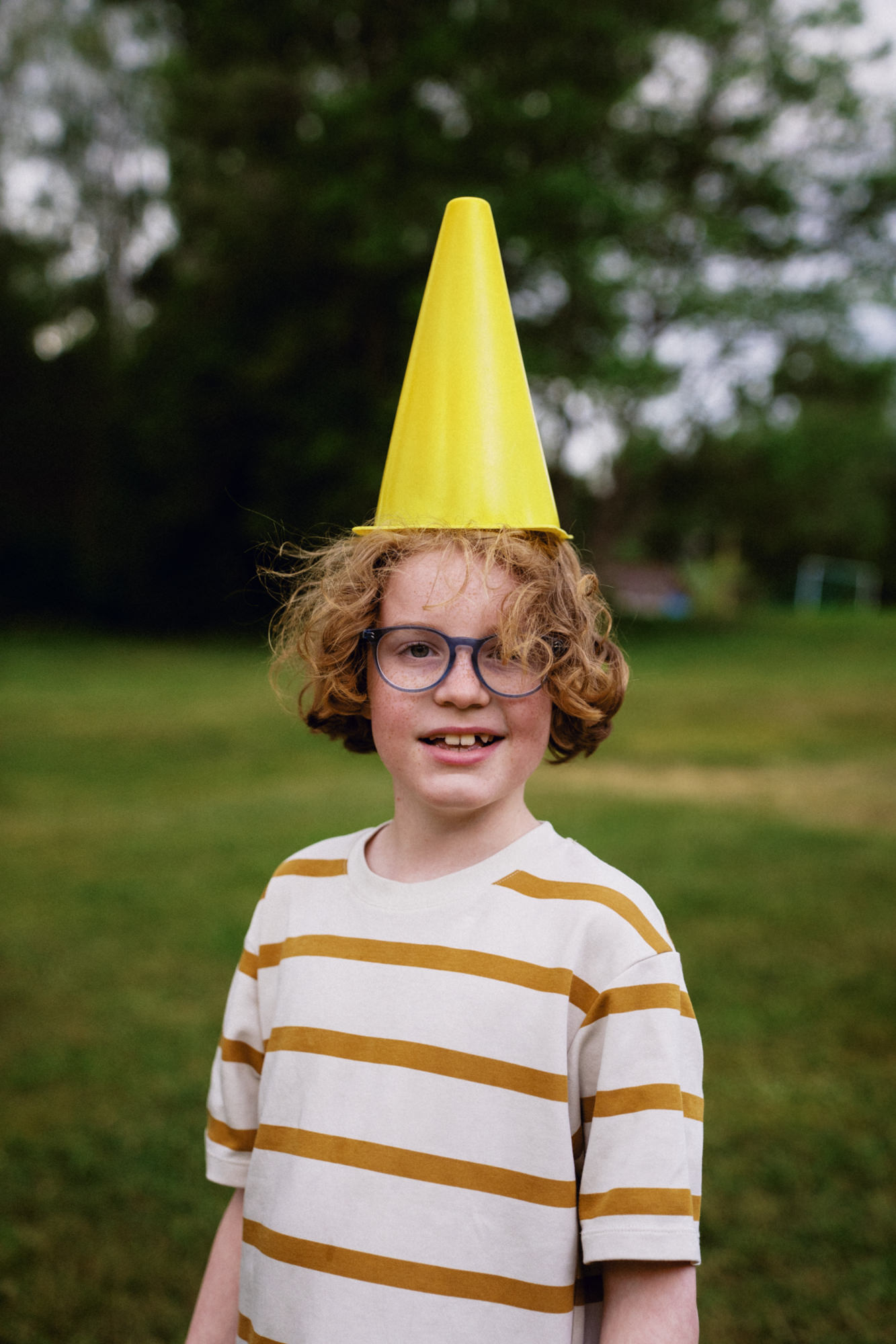 Bildbank med tema kollo fotat för Maskot Images