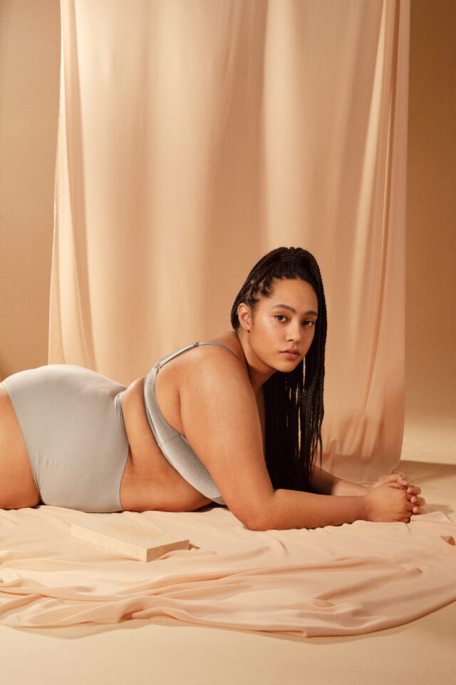 ELLE              